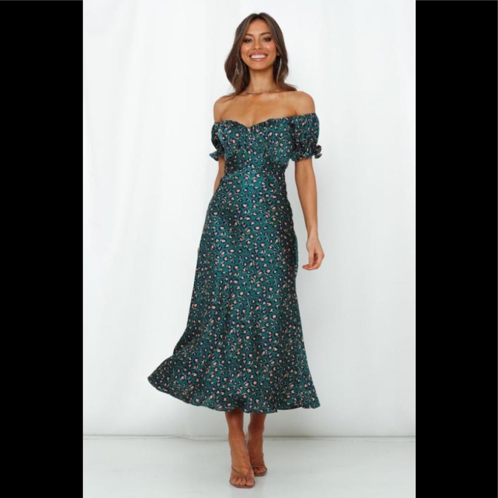 Hello Molly - Spiced Ginger Green Maxi Dress